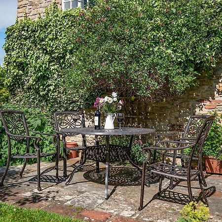 Old Orchard Cottage Haydon Exteriör bild